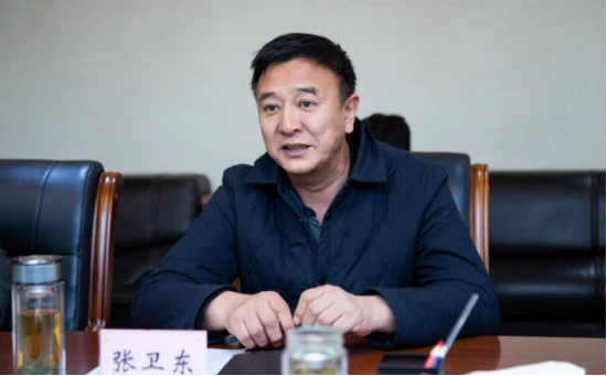 省科技厅厅长王学勤与迪庆州州长张卫东座谈交流科技创新工作