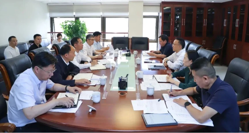 云南省科技厅会见曲靖市一行